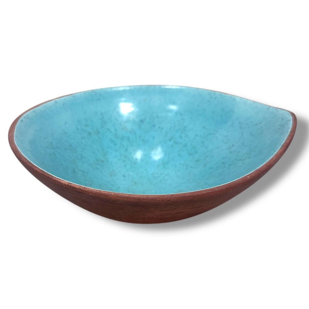 Studio Pottery Ceramic Bowl Speckled Glossy Interior Turquoise‎ Glaze Decorative
